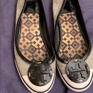 Tory Burch Black N White Sneakers